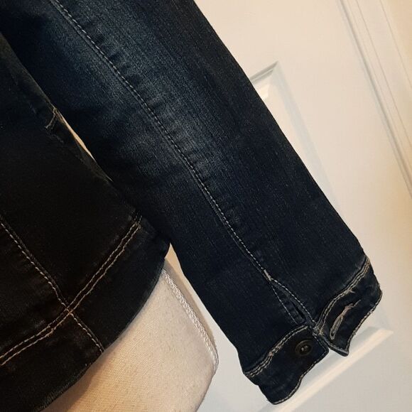 Amethyst Jeans Denim Jacket - Picture 7 of 12